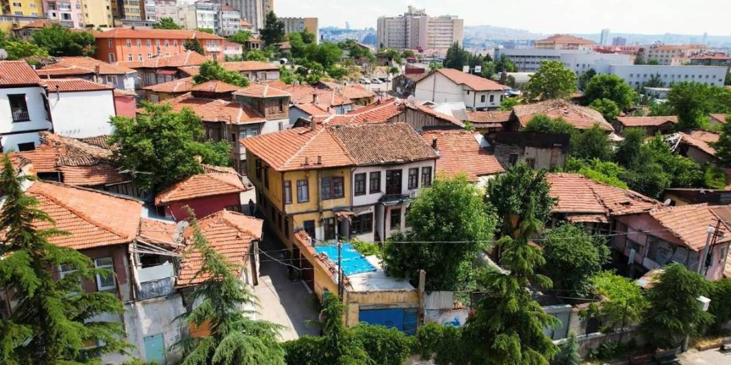 Ankara’nın kalbinde zamana meydan okuyan mahalle! Hem hikayesi hem görüntüsü kendine hayran bırakıyor 3